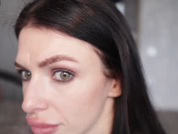 couple
        alexa_alex_liepa cam image #2772018