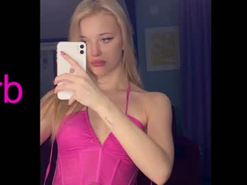 girl
        janeblake_18 cam image #871207