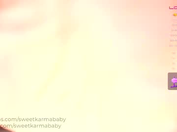 girl
        sweetkarmababy cam image #1397116
