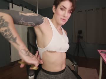 girl
        aynmarie cam image #1775846