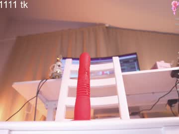 girl
        lil_eva cam image #3234632