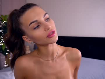 girl
        felissiany cam image #4574077