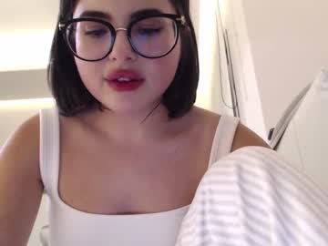 girl
        playnofuckinggames cam image #736029