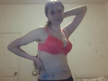 girl
        dumbdoll9 cam image #2364642