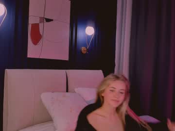 girl
        coy_tessa_ cam image #1960903