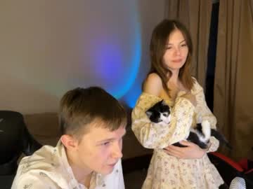 couple
        eveandrobert cam image #3048297