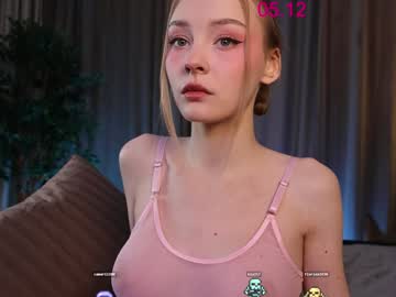 girl
        lissa_meooow cam image #3749358