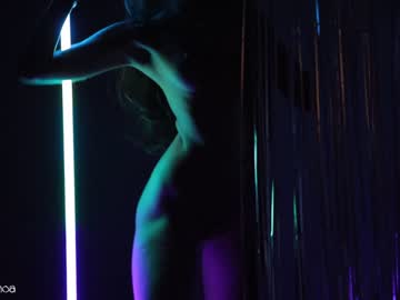 girl
        lettymoa cam image #2771071