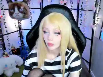girl
        milkycute cam image #4365767