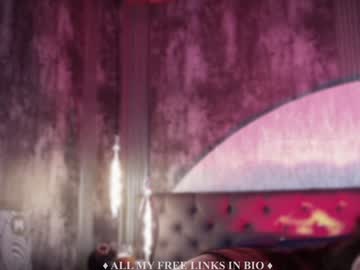 girl
        charlotte_germanotta_ cam image #3707905