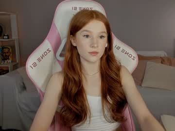 girl
        leahsthetics cam image #3767862