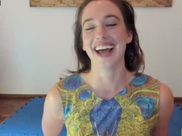 girl
        femmefatale14 cam image #1100362