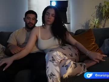 couple
        garcialove cam image #812572
