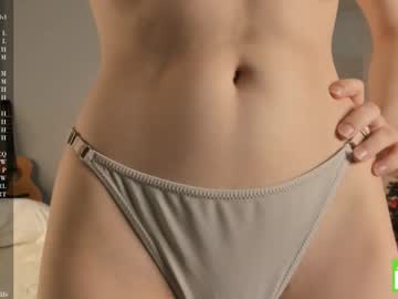 girl
        margarethowell cam image #3922648