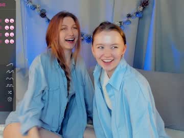 couple
        _hollydolly_ cam image #2184051