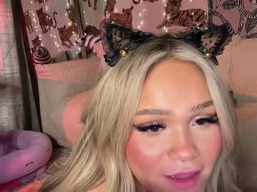 girl
        ari_02 cam image #2002017