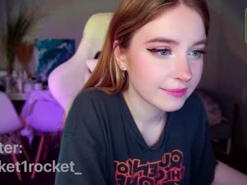girl
        pocketrocket_ cam image #1224679