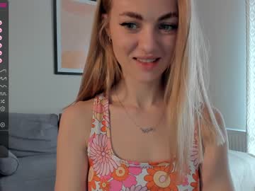 girl
        brilliantvictoria cam image #805994