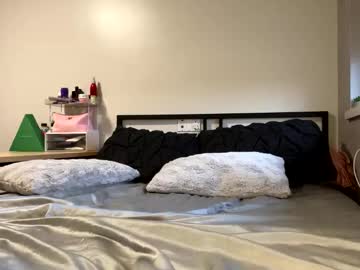 girl
        pprincesskyliee cam image #3813809