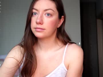 girl
        ronny_ponny cam image #2030881