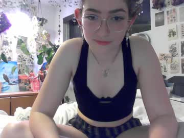 girl
        tatumwest cam image #4423800