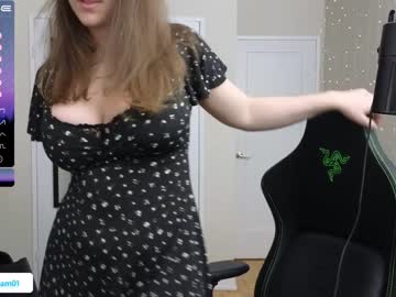 girl
        alexa_dream cam image #1330186