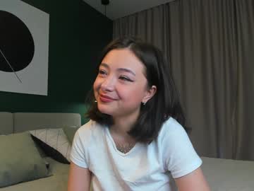 girl
        gladysacreman cam image #2949438