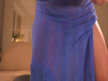 girl
        saltedhoney cam image #4360146