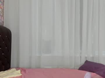 girl
        angelina_new cam image #622699