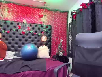 girl
        alexhoe_ cam image #1995236