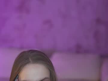 girl
        anabel054 cam image #4065804