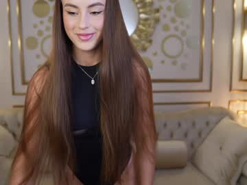 girl
        kira0541 cam image #4511387