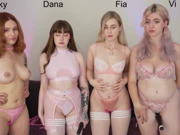 girl
        sunnyfia cam image #3212839