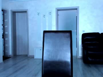 girl
        ingridblondy94 cam image #3132326