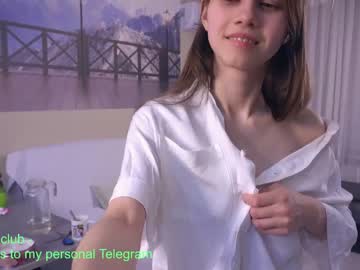 girl
        maydacarls cam image #2569543
