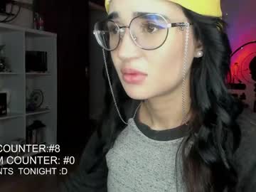 girl
        lonelly_lolly98 cam image #1829183