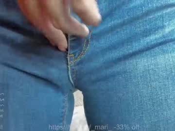 girl
        _mari_ cam image #2418399