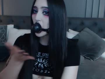 girl
        charlotte_germanotta_ cam image #970744