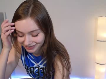 girl
        bless_sheila cam image #3728931