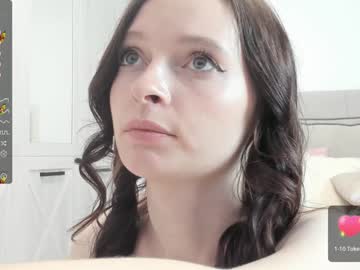 girl
        seasandstar cam image #1654487