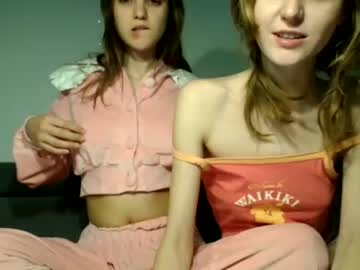 girl
        hotcherrybloom cam image #1958237