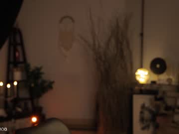 girl
        lettymoa cam image #2550073