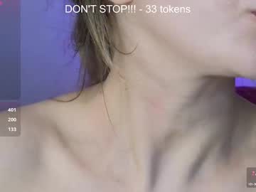 couple
        katiepov cam image #3576295