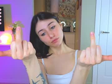 girl
        kingkong_my_bf cam image #4406032