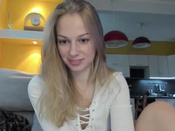 girl
        magic_couple13 cam image #2404656