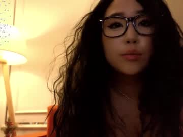 girl
        kimi_kay cam image #2673471