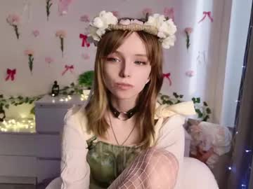 girl
        b4by_lol1 cam image #4195370