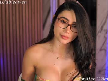 girl
        abie_owen cam image #4514425