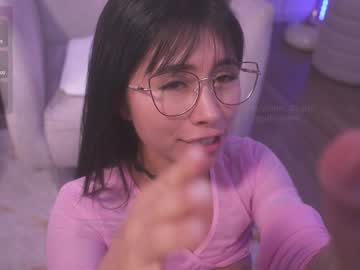 girl
        gigi_ulala cam image #4256340