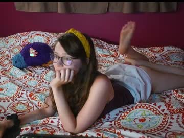 girl
        elfenemma cam image #1364364